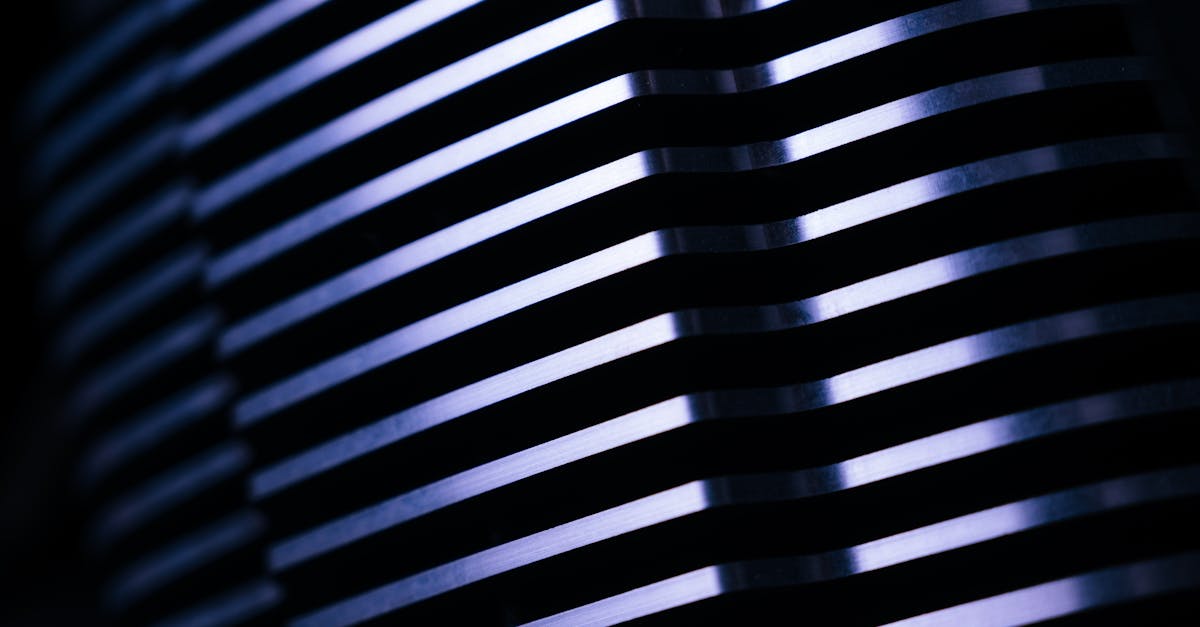discover the perfect window blinds to enhance your home's style and functionality. explore a wide range of designs, materials, and colors to find the ideal fit for any room. control light and privacy effortlessly with our top-quality blinds.